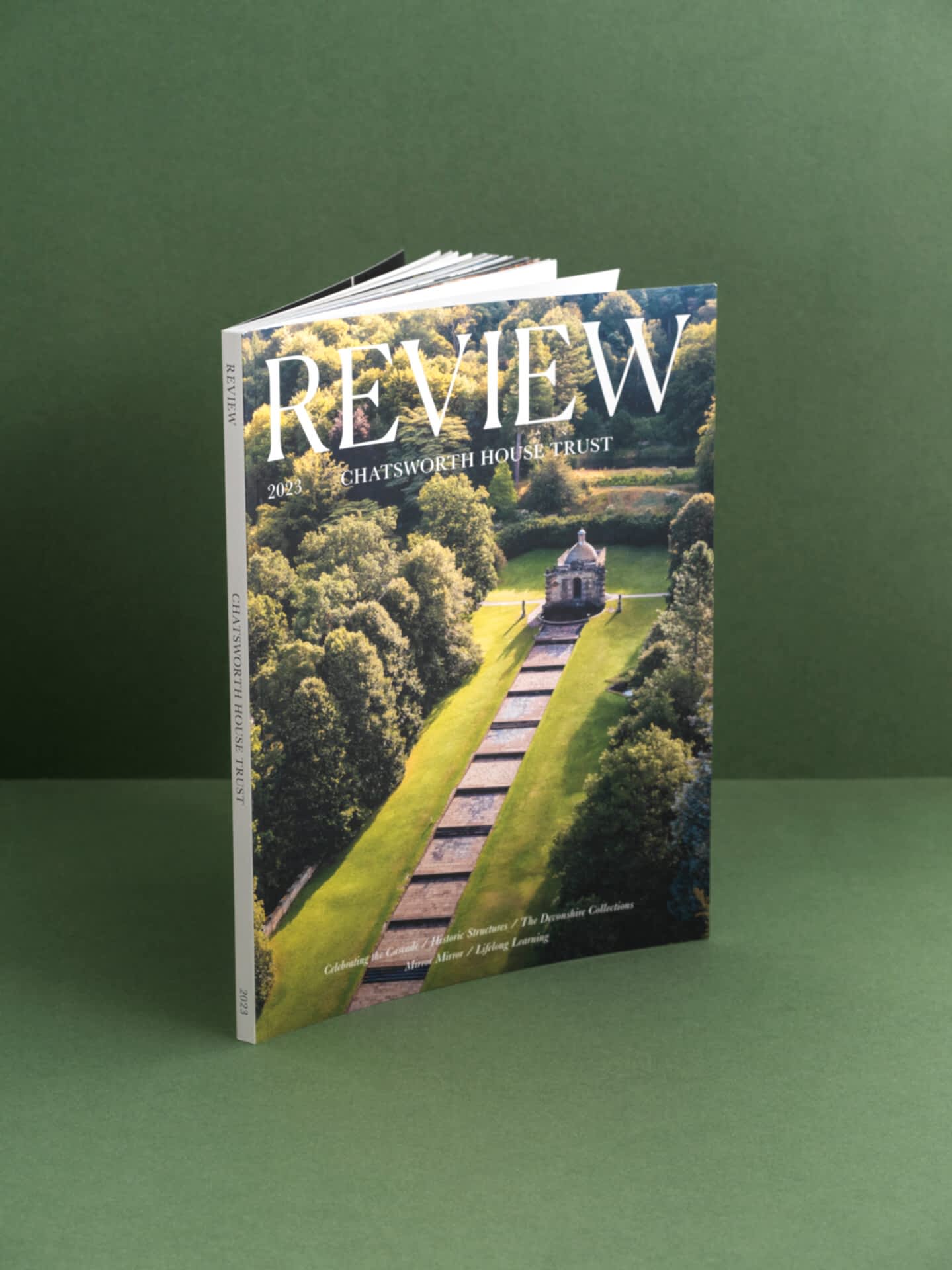 Chatsworth House Trust - A creative approach to designing and printing an annual review